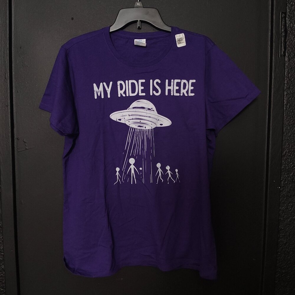 Purple "My Ride Is Here" UFO Alien Abduction Graphic T-Shirt - Size XL NWT